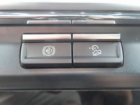 Used 2025 Ford F250 Lariat w/ Lariat Ultimate Package image 68