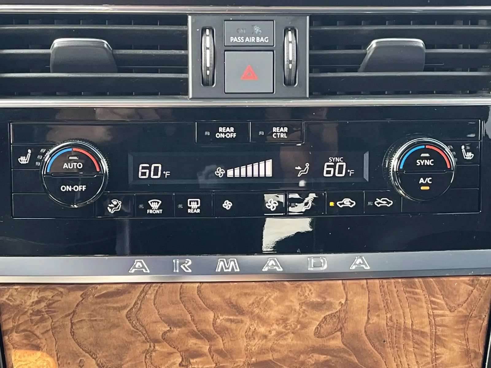 Used 2023 Nissan Armada SL RWD image 15