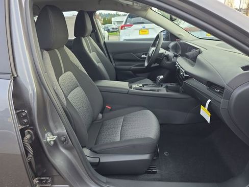 New 2026 Nissan Sentra SV w/ SV Convenience Package image 9