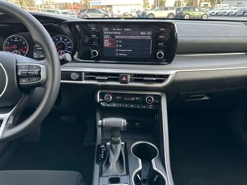 Used 2024 Kia K5 LXS image 18