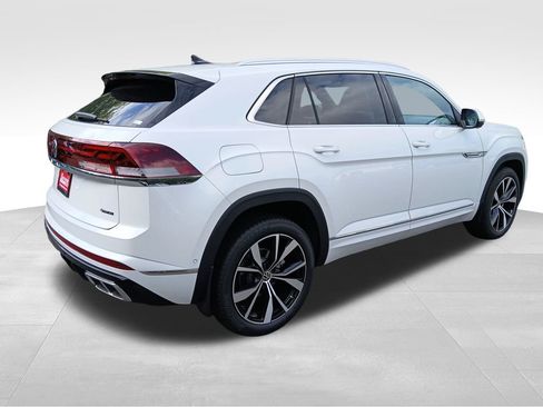 New 2026 Volkswagen Atlas Cross Sport SEL Premium R-Line image 5