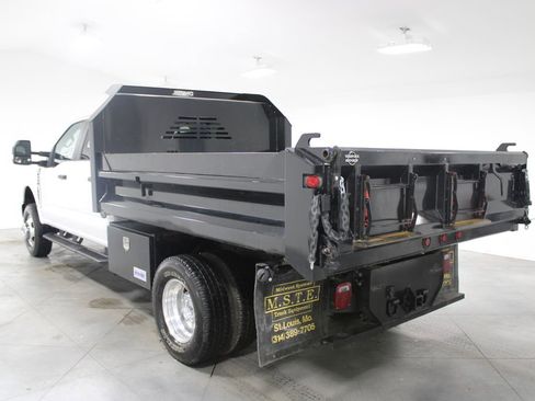 Used 2023 Ford F350 XL w/ Snow Plow Prep Package image 7