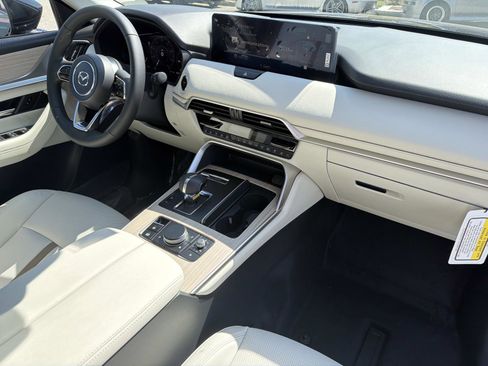 New 2026 MAZDA CX-90 Plug-In Hybrid w/ Premium Plus AWD/4WD image 29