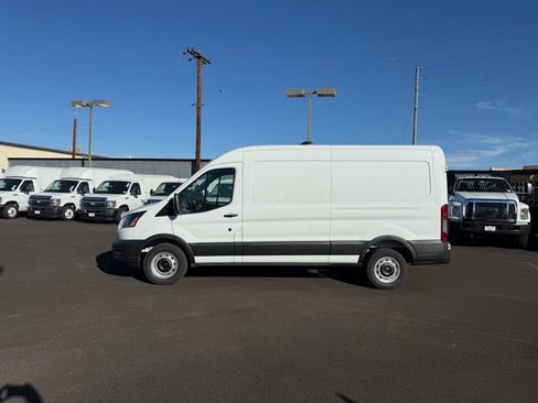 New 2026 Ford Transit 250 148 Medium Roof image 8