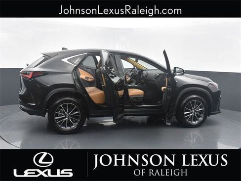 Certified 2023 Lexus NX 250 FWD w/ Towing Package (2000 Lbs) image 27