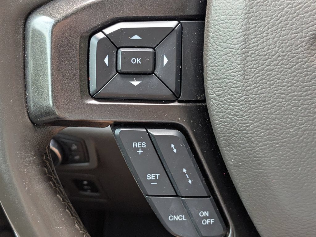 Used 2021 Ford Expedition Limited RWD image 23