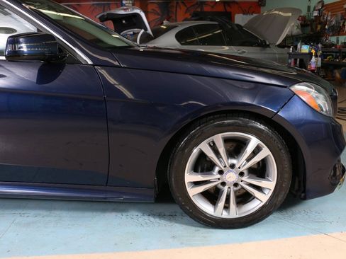 Used 2016 Mercedes-Benz E 350 Sedan image 16