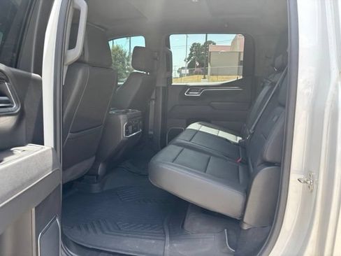 Used 2026 Chevrolet Silverado 1500 LTZ AWD/4WD image 12