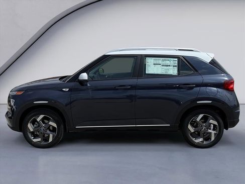 New 2026 Hyundai Venue SEL image 2