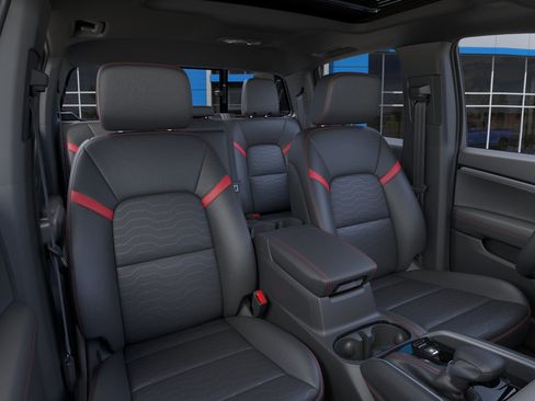 New 2026 Chevrolet Colorado Z71 w/ Midnight Edition image 16