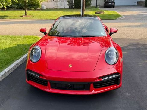 Used 2021 Porsche 911 Turbo S image 2