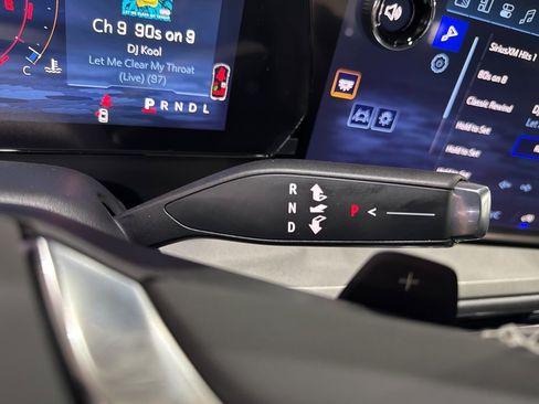 New 2026 Chevrolet Traverse LT w/ Midnight/Sport Edition image 24