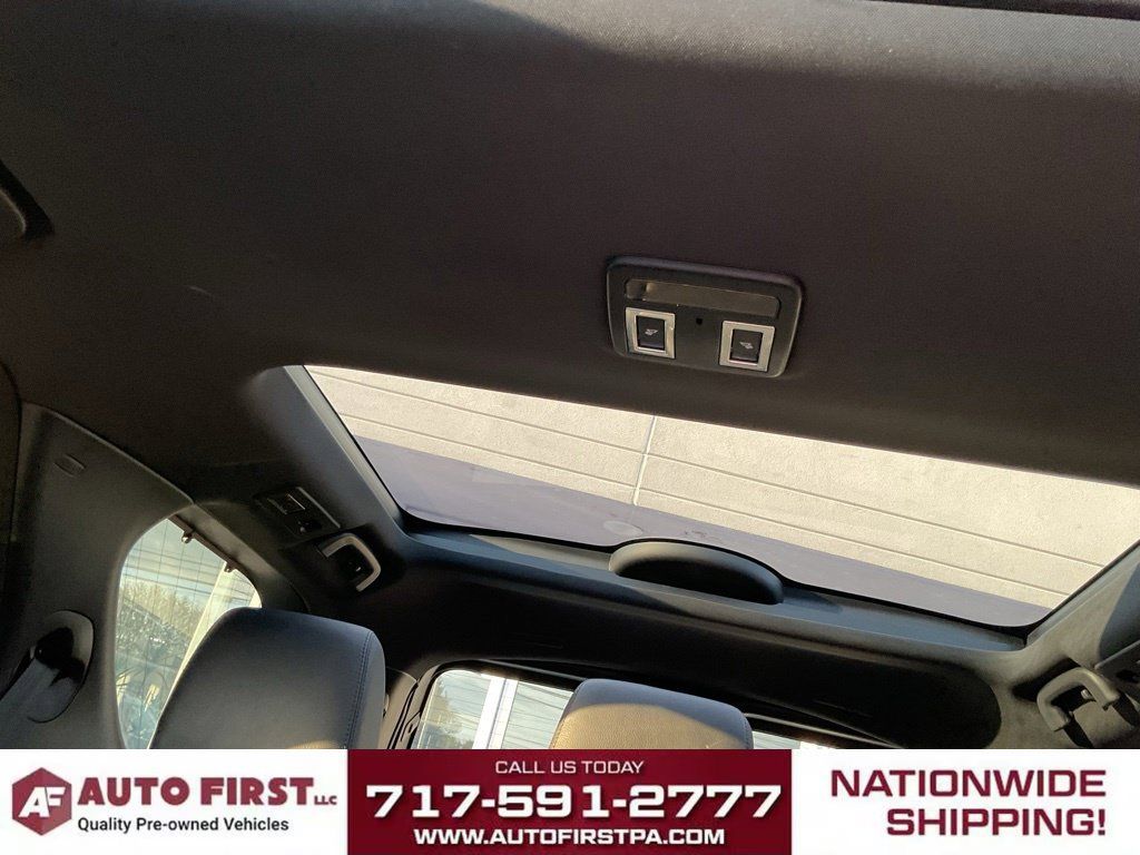 Used 2020 Land Rover Discovery HSE AWD/4WD image 34