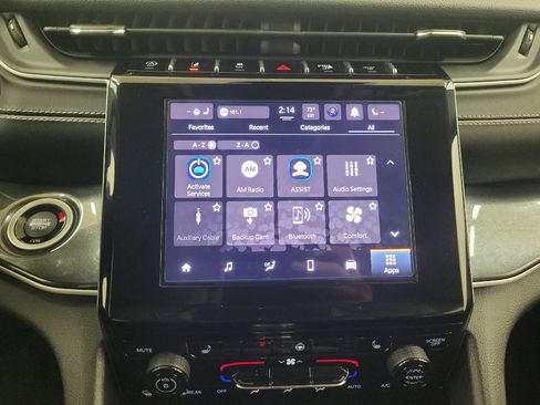 Used 2023 Jeep Grand Cherokee Laredo w/ Luxury Tech Group I AWD/4WD image 25