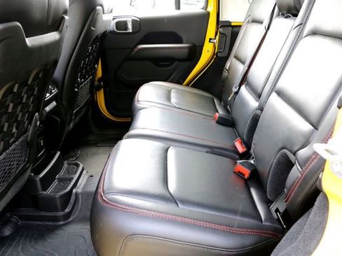 Used 2019 Jeep Wrangler Unlimited Rubicon AWD/4WD image 23