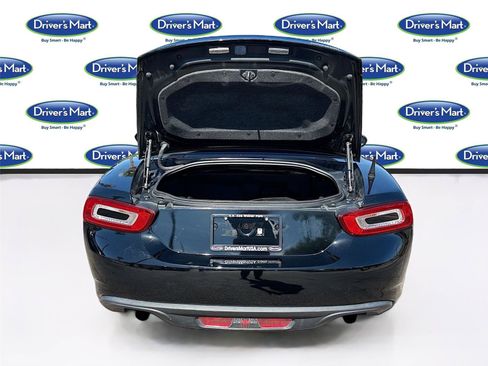 Used 2017 FIAT 124 Spider Classica RWD image 20