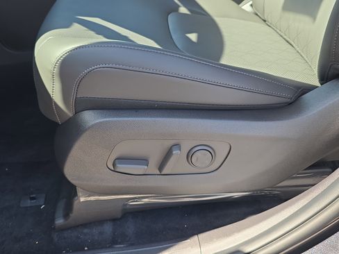 New 2026 Kia Carnival SX image 21