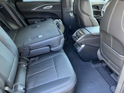 New 2026 Cadillac Lyriq V image 22