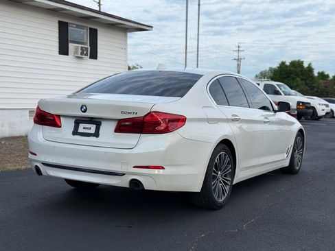 Used 2018 BMW 530i w/ Premium Package RWD image 4