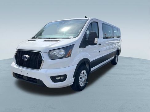 Used 2023 Ford Transit 350 XLT RWD image 9