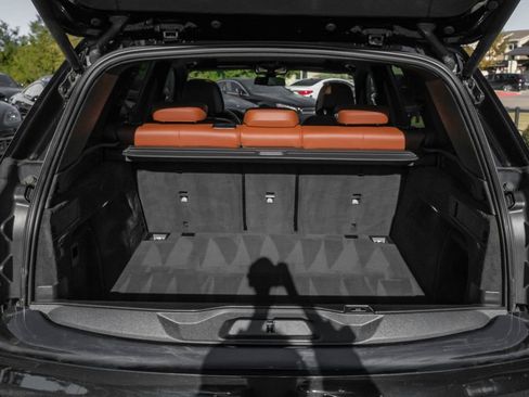 Used 2022 BMW X5 M50i w/ Executive Package image 63