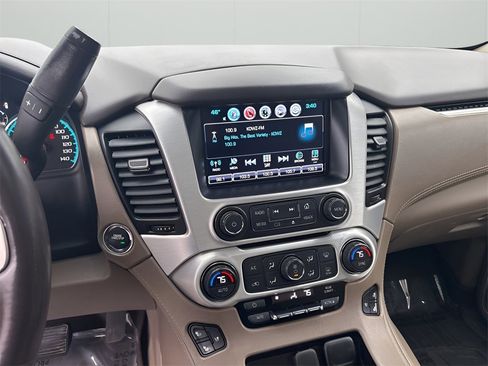 Used 2017 GMC Yukon XL SLT w/ Open Road Package image 27