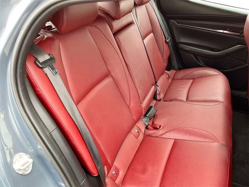 Used 2024 MAZDA MAZDA3 s image 28