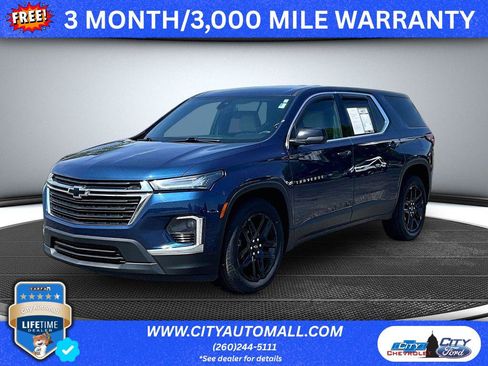 Used 2022 Chevrolet Traverse LS AWD/4WD image 1