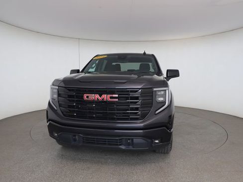 Used 2024 GMC Sierra 1500 Elevation AWD/4WD image 32