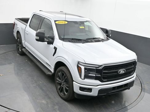 Used 2025 Ford F150 Lariat w/ Equipment Group 502A High AWD/4WD image 44
