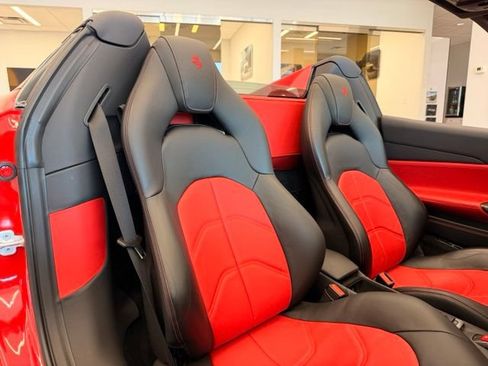 Used 2018 Ferrari 488 Spider RWD image 20