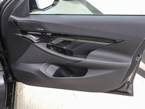 Used 2026 BMW 530i xDrive 530i xDrive image 28