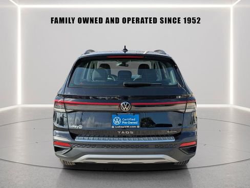 Used 2025 Volkswagen Taos S AWD/4WD image 5