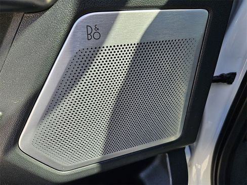 Used 2023 Ford F150 Platinum w/ Equipment Group 701A High image 13