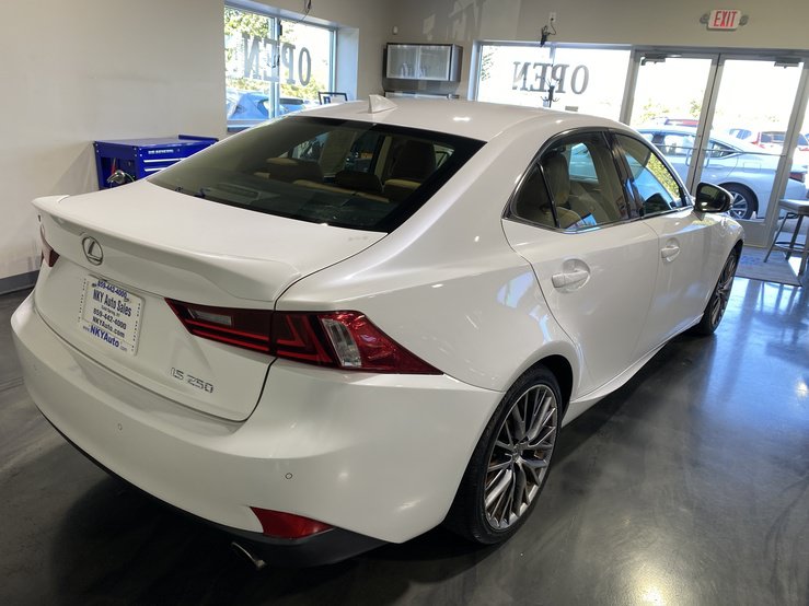 Used 2015 Lexus IS 250 w/ Navigation System Package RWD image 8