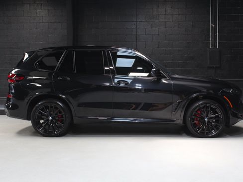 Used 2025 BMW X5 sDrive40i w/ M Sport Package RWD image 16