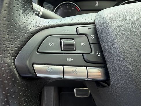 Used 2020 Cadillac XT4 Sport AWD/4WD image 14