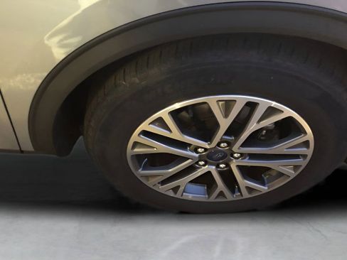 Used 2022 Ford Escape SEL image 27