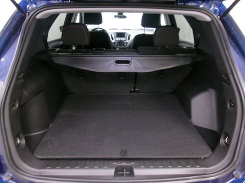 Certified 2023 Chevrolet Equinox LS AWD/4WD image 11