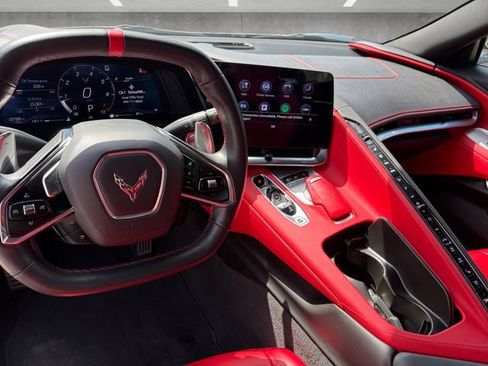 Used 2021 Chevrolet Corvette Stingray Preferred Cpe w/ Z51 Performance Package RWD image 3