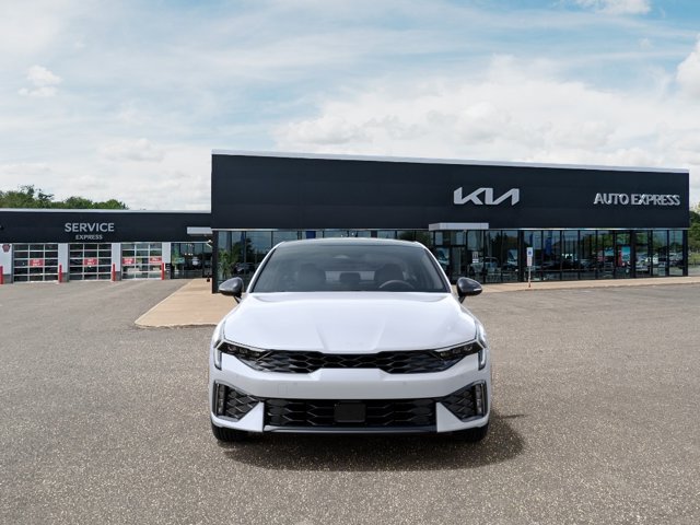New 2027 Kia K5 GT-Line image 2