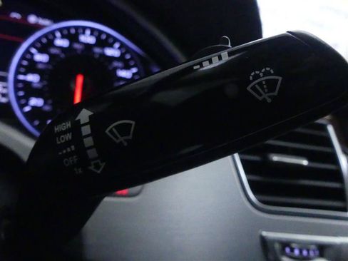 Used 2013 Audi A8 3.0T AWD/4WD image 17