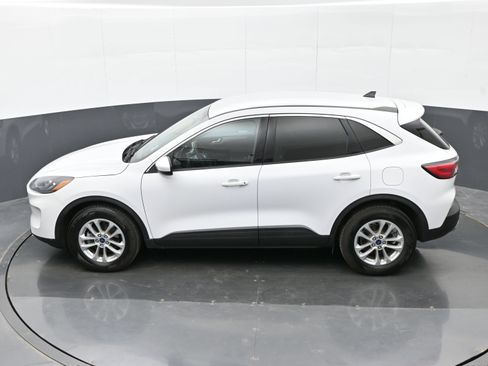 Used 2020 Ford Escape SE AWD/4WD image 37