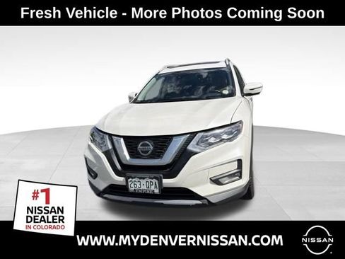 Used 2018 Nissan Rogue SL w/ Premium Package AWD/4WD image 1