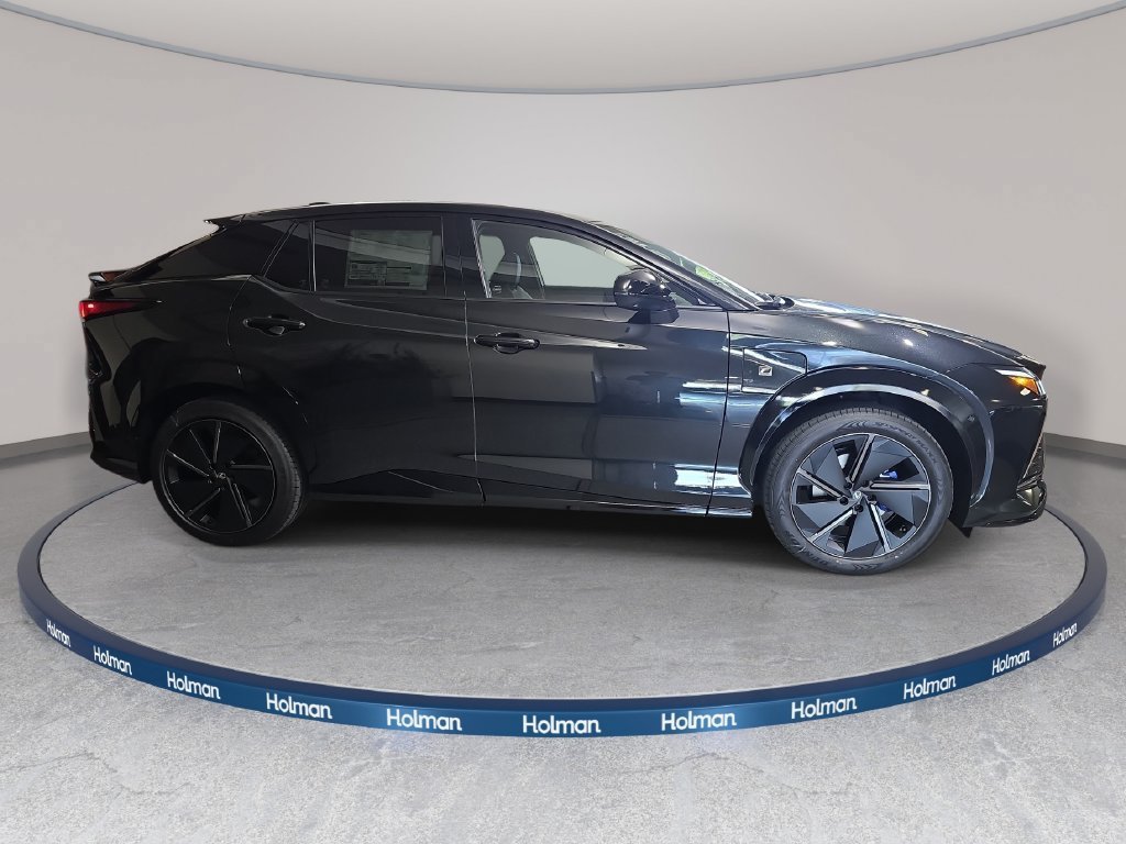 New 2026 Lexus RZ 450e AWD image 4