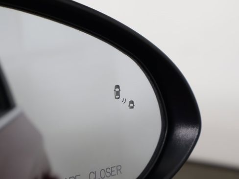 Used 2023 Hyundai Sonata SE w/ Preferred Accessory Package image 34