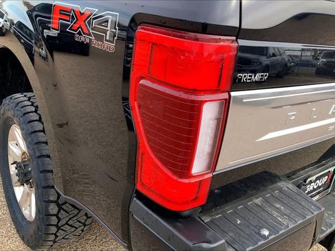 Used 2020 Ford F250 Platinum w/ FX4 Off-Road Package image 31