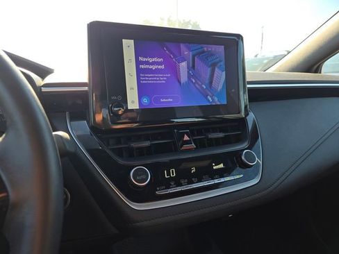 Used 2024 Toyota Corolla SE FWD image 16