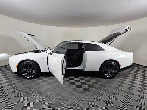 New 2026 Dodge Charger GT w/ Blacktop Package AWD/4WD image 16