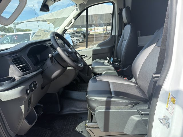 New 2027 Ford Transit 250 148 Medium Roof w/ Load Area Protection Package RWD image 10